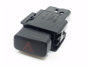SPS81257
                                - FORTUNER 05-12/HILUX 04-15
                                - Stop Signal Switch
                                ....185142