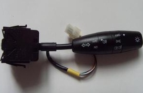 TSS43131(LHD)
                                - N200,N300 W/FOG LAMP SWITCH
                                - Turn Signal Switch
                                ....135384