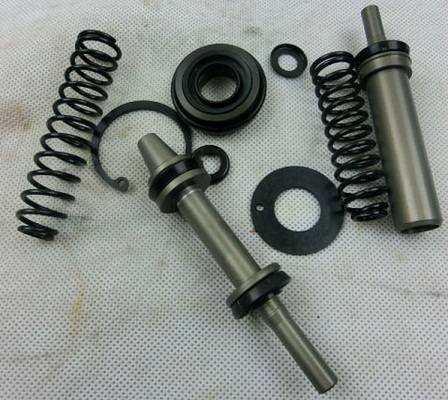 CCR67230-RUNX 02-06,WILL 01-04-Clutch/Brake repair Kit CYL. ....167066