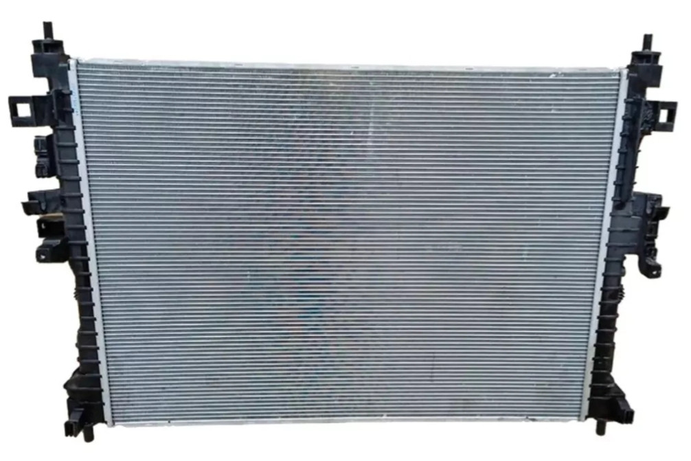 RAD6C961-MINYI PIOLA 1.0CC  2014- FURGON  CHILE-Automotive Radiator....264957