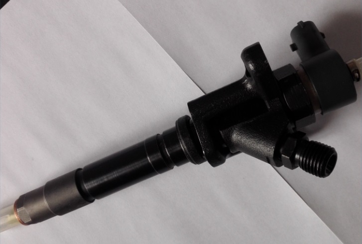 FUI73079-CANTER 4M50 10--Fuel Injector....174459