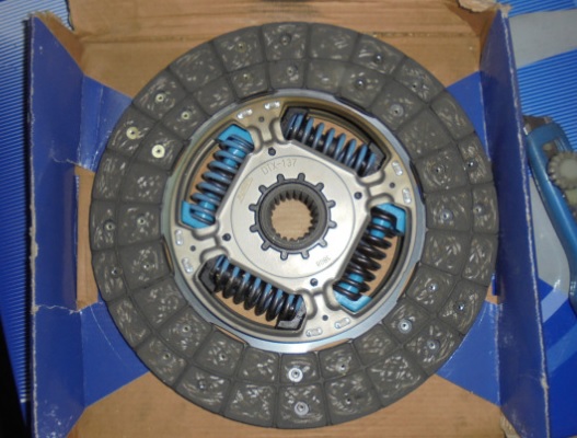 CLD75246
                                - [2TR-FE]2.7L TACOMA/4RUNNER HIACE DYNA/TOYOACE'07-10 COASTER 
                                - Clutch Disc
                                ....177152