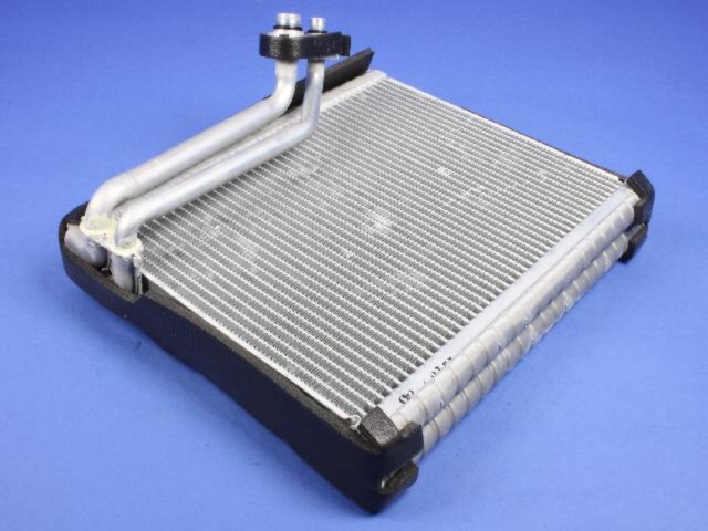 ACE80194(LHD/RHD)
                                - WRANGLER 07-11
                                - Evaporator
                                ....183780